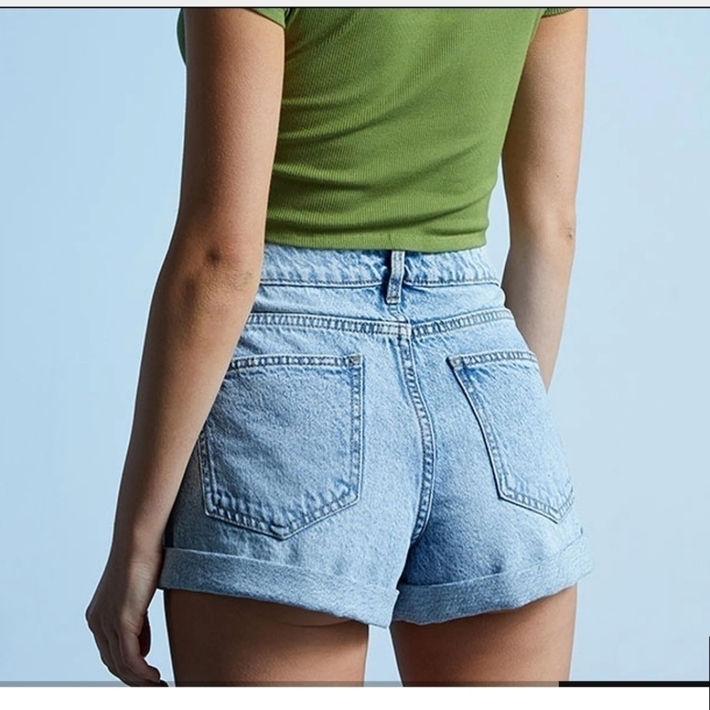 PacSun Eco Light Blue Denim Mom Shorts size 25 - Picture 2 of 9